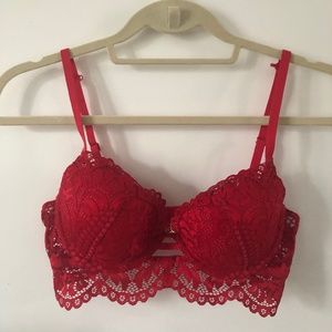 NEW Red lace bra